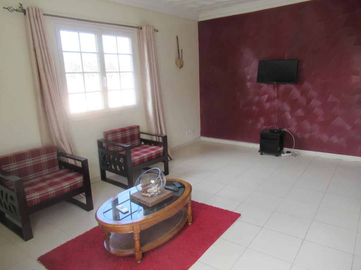 Residence Kalado Saly エクステリア 写真