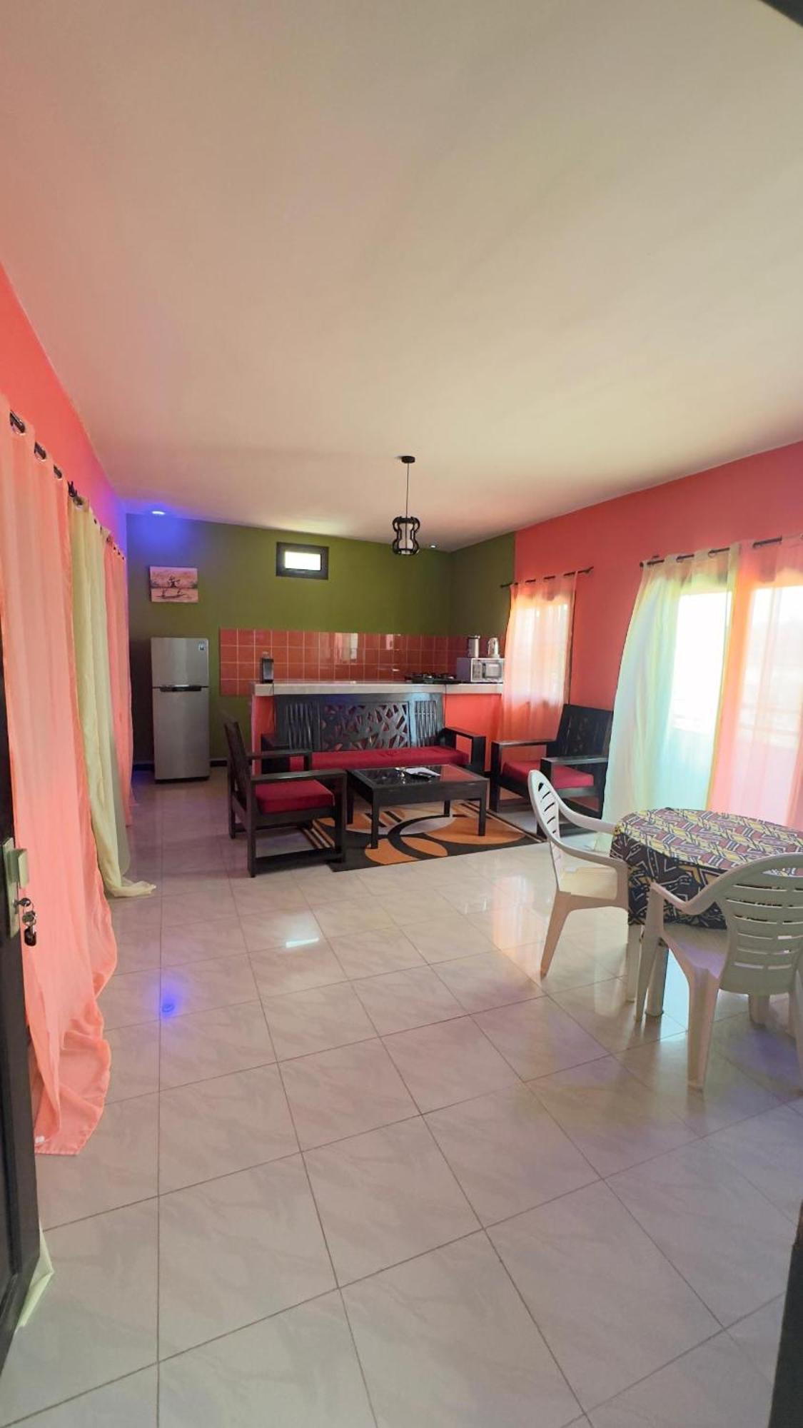 Residence Kalado Saly エクステリア 写真